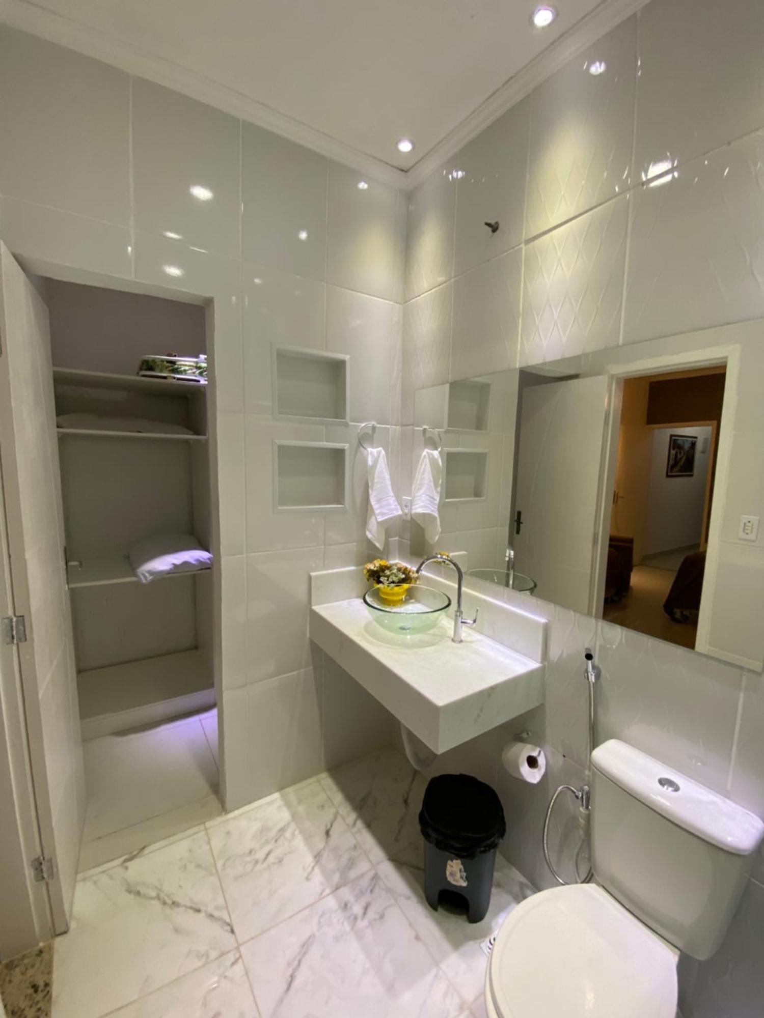 Linda Casa Em ปาราตี ภายนอก รูปภาพ